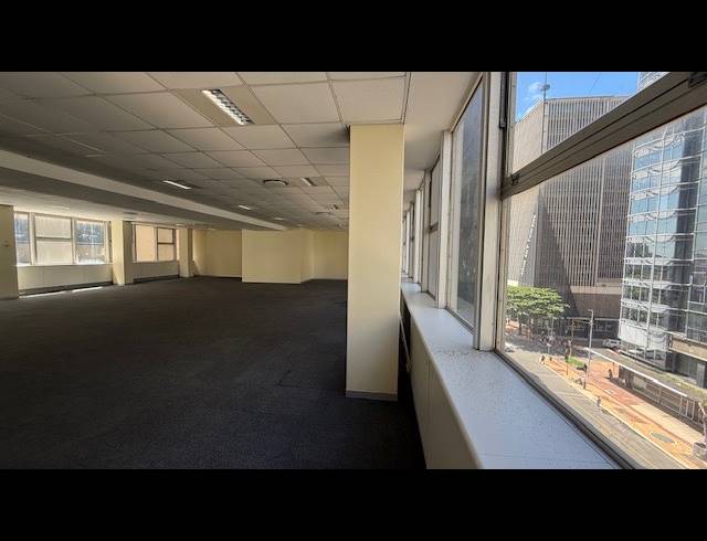 273M² OFFICE TO LET IN DURBAN CENTRAL